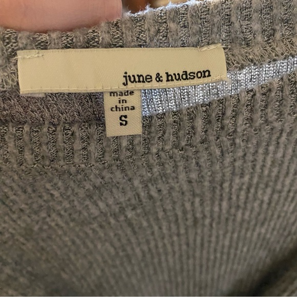 June & Hudson size small corset style tie front sweater - Picture 4 of 4